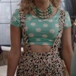 Carrie’s green polka dot crop top and leopard spot overalls on The Carrie Diaries