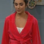 Mandy’s hot pink velour robe with heart pocket on Last Man Standing