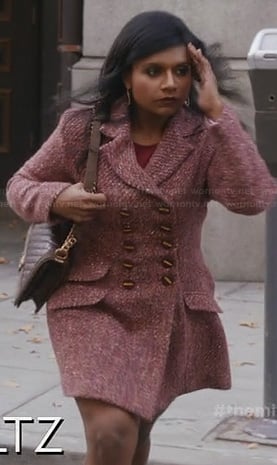 Mindy's pink knit coat on The Mindy Project