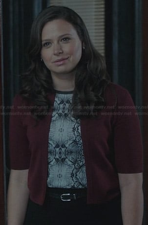 Quinn's black and white printed top on Scandal