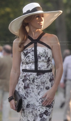 Rayna’s black and white dress at the polo match on Nashville