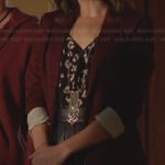 Thea’s black leather pleated skirt and burgundy blazer on Arrow