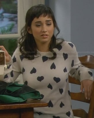 Mandy's heart print sweater on Last Man Standing