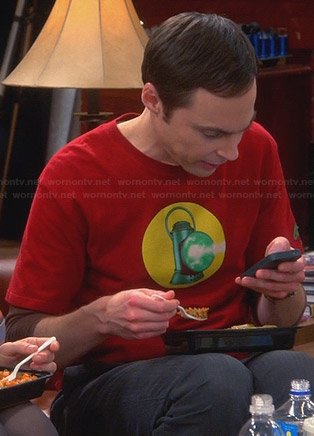 Sheldon’s red “Green Lantern” tee on The Big Bang Theory