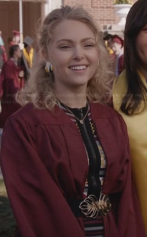Carrie's graduation dress on The Carrie Diaries