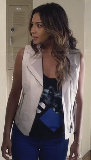 Emily's white leather vest on Pretty Little Liars