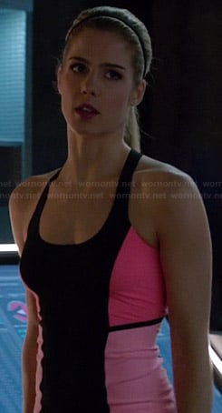 Emily's black and pink colorblock sports tank top on Arrow