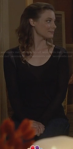 Britta's black long sleeve top with grey shoulders on Community