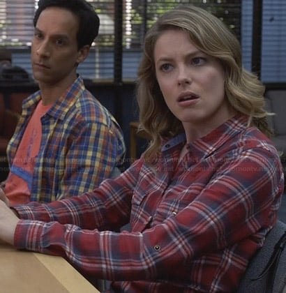 Britta's red checked shirt on Community