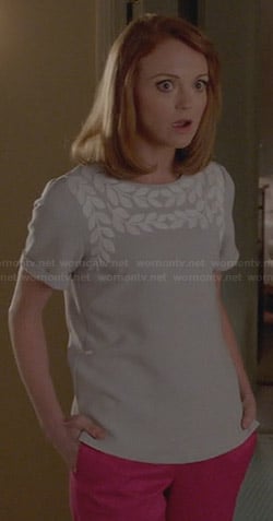 Emma’s grey leaf top on Glee