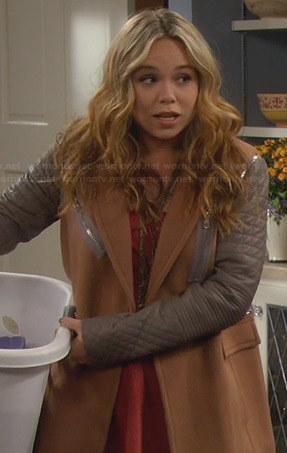 Kristin's tan coat with leather sleeves on Last Man Standing