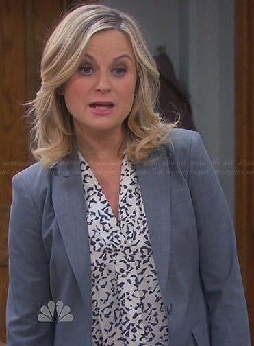 Leslie's white and black abstract printed blouse on Parks and Recreation