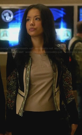 Eva's floral and colorblock jacket on Star-Crossed