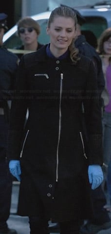 Kate's black zip front coat on Castle