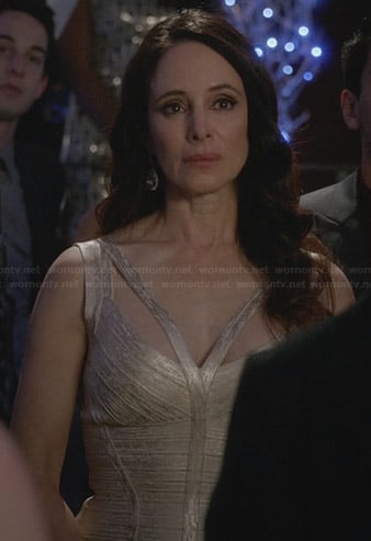 Victoria's metallic bandage dress on Revenge