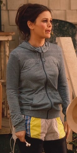 Zoe's grey hoodie and running shorts on Hart of Dixie