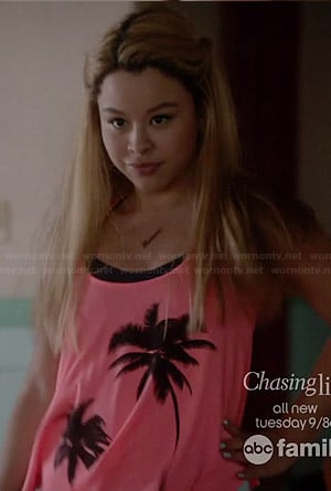 Mariana’s pink palm tree tank top on The Fosters