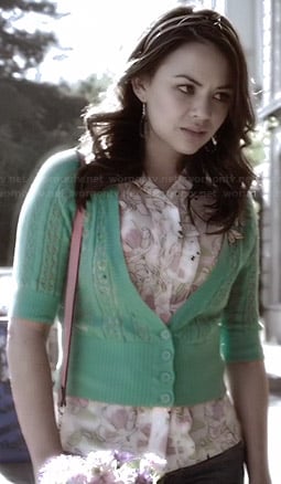 Mona’s green cropped pointelle cardigan and floral shirt on Pretty Little Liars
