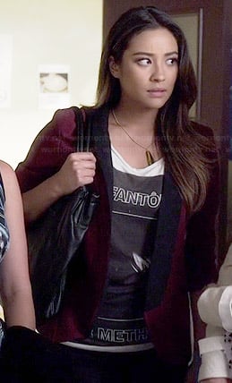 Emily’s “Les Fantomes” graphic tee and burgundy blazer with black lapel on Pretty Little Liars