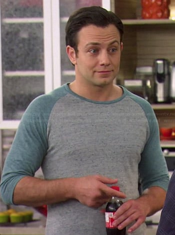 Josh's grey and blue baseball tee on Young and Hungry