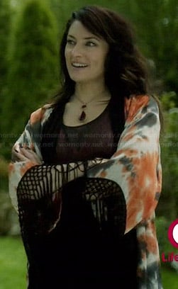 Wendy’s orange tie dyed kimono with fringed trim on Witches of East End