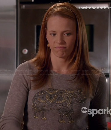 Daphne's grey elephant sweater on Switched at Birth