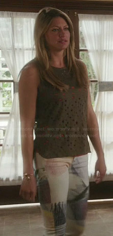Josslyn’s green cutout tank top and printed jeans on Mistresses