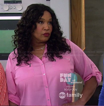 Yolanda's pink zip pocket blouse on Young and Hungry