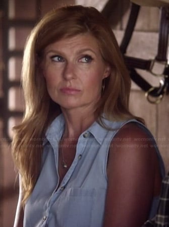 Rayna's sleeveless chambray tie front shirt on Nashville