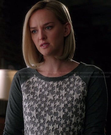 Robyn's grey and white star pattern top on The Good Wife