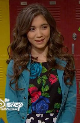 Riley’s rose print crop top, polka dot pants and turquoise blue jacket on Girl Meets World