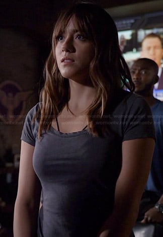 Skye's black cage strap bra and grey tee on Agents of SHIELD