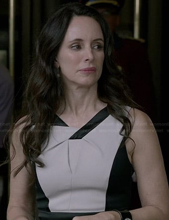 Victoria's black and white twist neck dress on Revenge