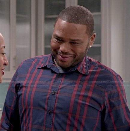 Andre’s navy and red plaid shirt on Black-ish