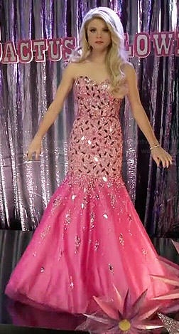 Lauren's pink strapless embellished pageant gown on Faking It