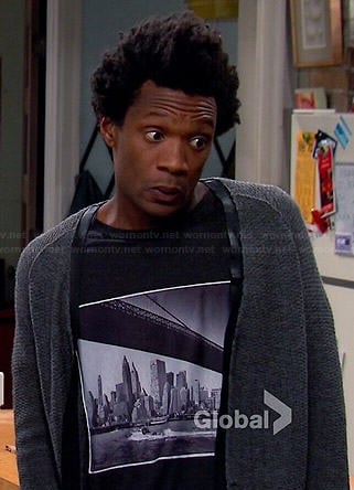 Motif's Brooklyn Bridge graphic tee on Mulaney