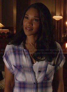 Iris's plaid short sleeve shirt on The Flash