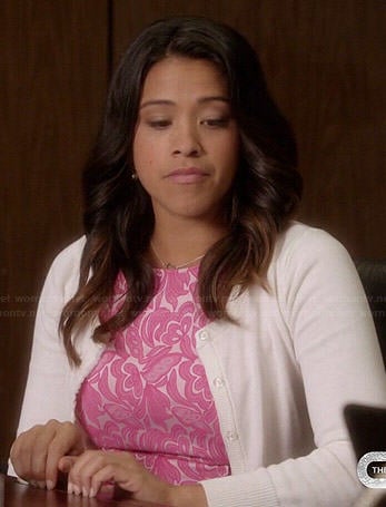 Jane's pink floral lace print dress on Jane the Virgin