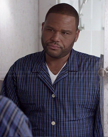 Andre’s blue plaid pajamas on Black-ish