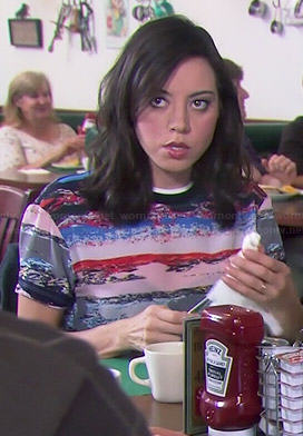 April's abstract printed top on Parks and Recreation
