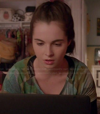 Bay’s camo tee on Switched at Birth