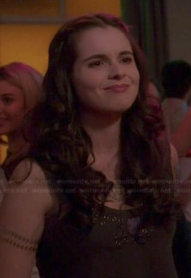 Bay's grey grommet tank and gold/silver triangle arm tattoos on Switched at Birth