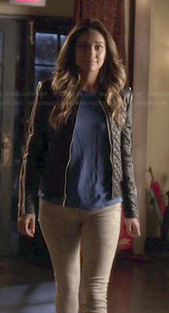 Emily’s quilted racing stripe jacket on Pretty Little Liars