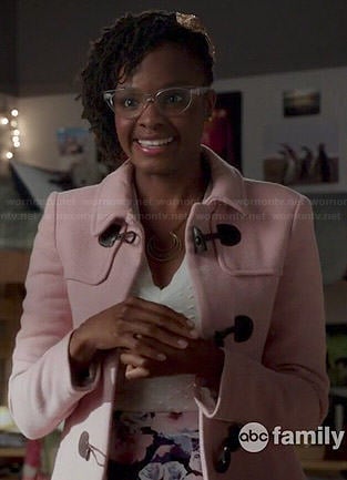 Iris’s pink toggle coat on Switched at Birth