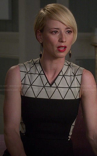 Margaux’s black and white triangle print dress on Revenge