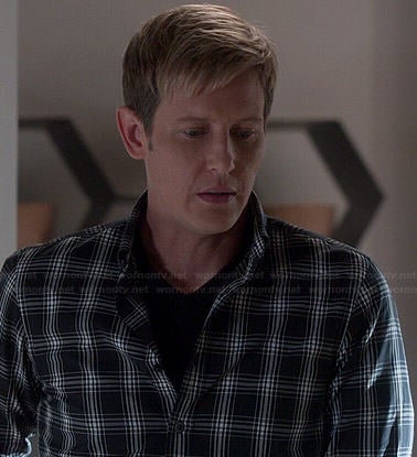 Nolan's black checked shirt on Revenge