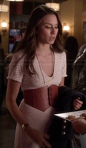 Spencer's white eyelet midi dress and wide leather belt on Pretty Little Liars