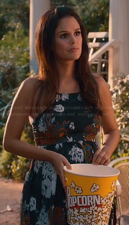 Zoe’s floral maxi dress on Hart of Dixie