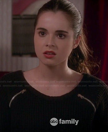 Bay’s cropped zip-shoulder sweater on Switched at Birth