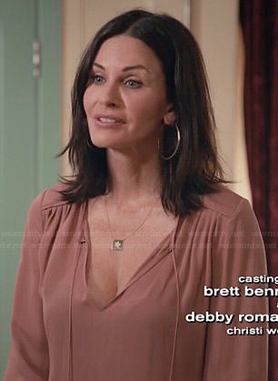 Jules's dusty pink blouse on Cougar Town